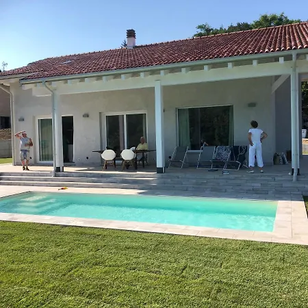Villa Modern With Private Pool, Close To Beach, Wine Region And Great Cities