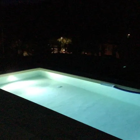 Villa Modern With Private Pool, Close To Beach, Wine Region And Great Cities *